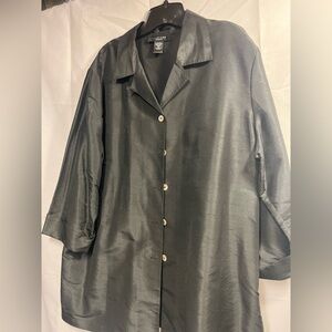 SilkLand Classic Black Silk Blouse